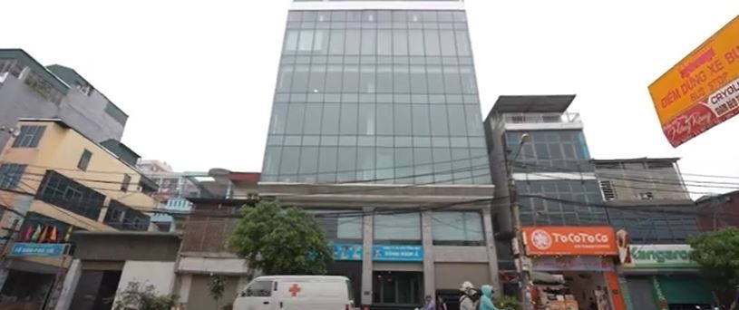 Vách kính văn phòng