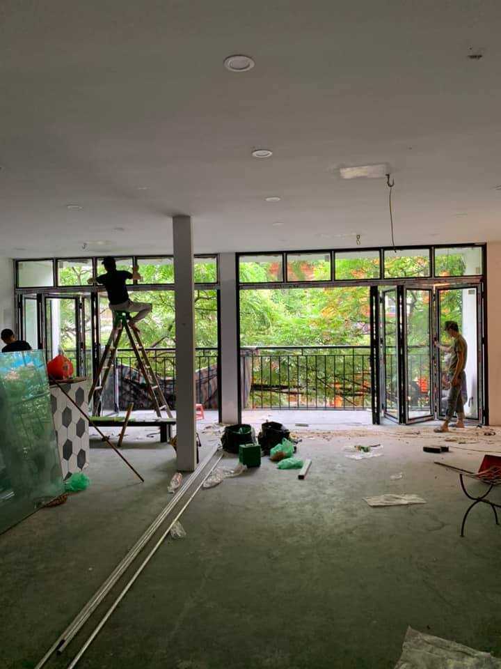 Thi công cửa nhôm 2