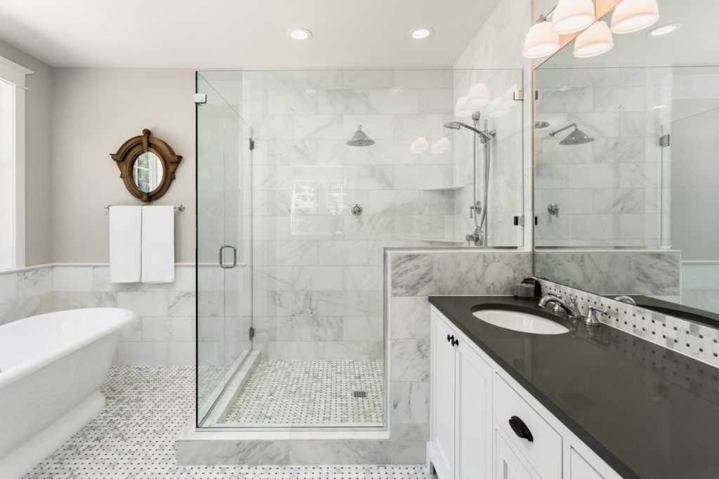Ưu điểm tuyệt vời của cabin tắm kính
