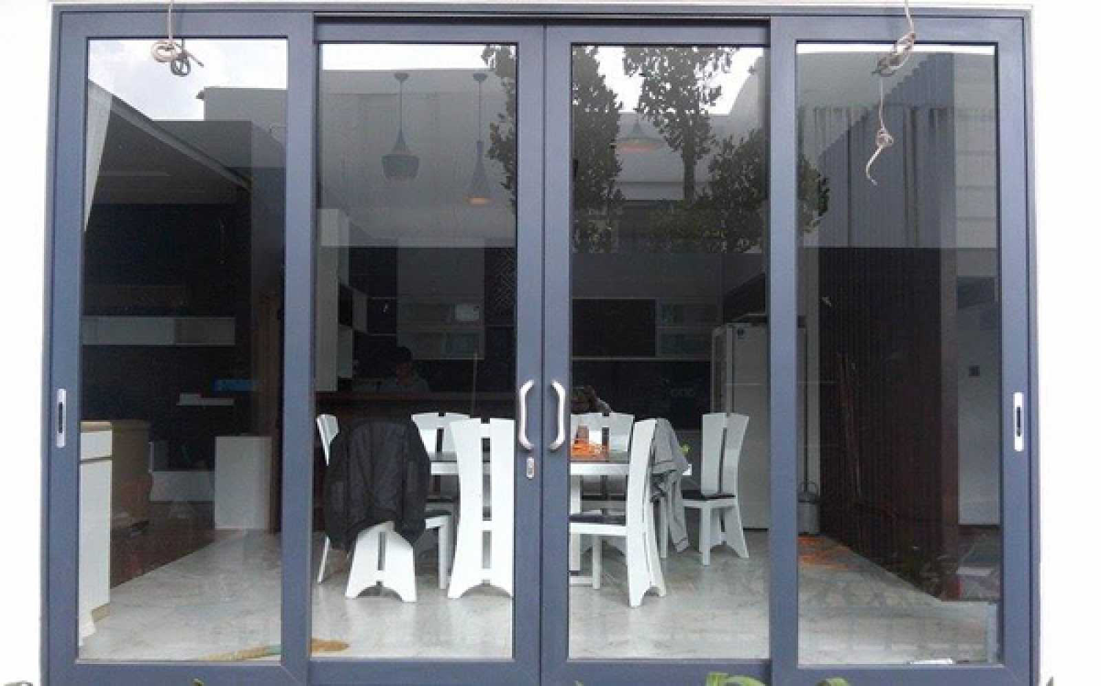 Các mẫu cửa nhôm kính cao cấp được yêu thích
