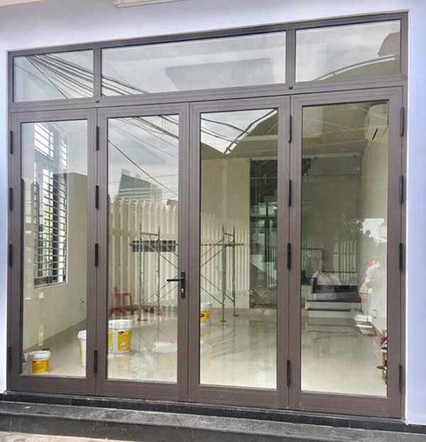 cửa nhôm kính