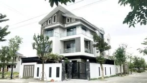 Cua Nhom Xingfa Class A 300X169 1 – Tường Kính TKC